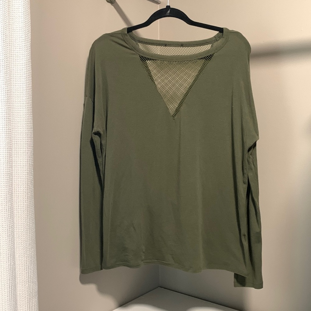 Womens long sleeve tee